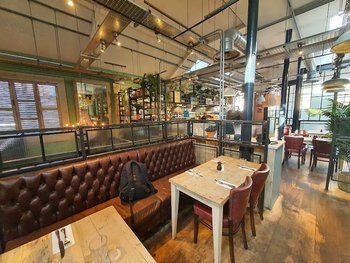 Bill's Chichester Restaurant - Cafes in Chichester, West Sussex - Local Business Directory
