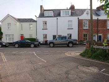 Cherryend Bed And Breakfast - Hotels in Chichester, West Sussex - Local Business Directory