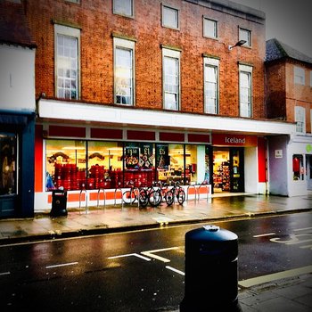 Iceland Supermarket Chichester - Supermarkets in Chichester, West Sussex