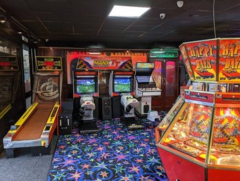 Mr P’s Classic Amusements and Reel Fruits