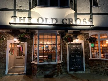 Old Cross - Nightclubs in Chichester, West Sussex - Local Business Directory