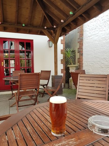 The Bell Inn - Nightclubs in Chichester, West Sussex - Local Business Directory