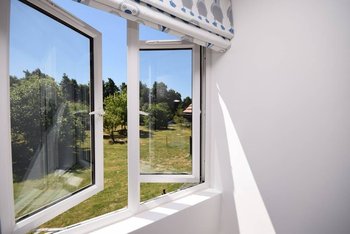 The Cottages at Crouchers Orchards - Hotels in Chichester, West Sussex - Local Business Directory