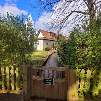 The Old School B&B - Hotels in Chichester, West Sussex - Local Business Directory