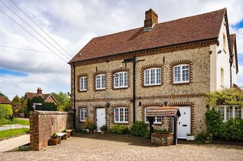 The Old Store Guest House - Hotels in Chichester, West Sussex - Local Business Directory